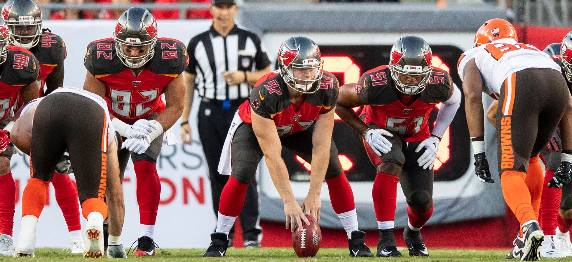 Bucs' offense looks better, but no offseason program is a hurdle